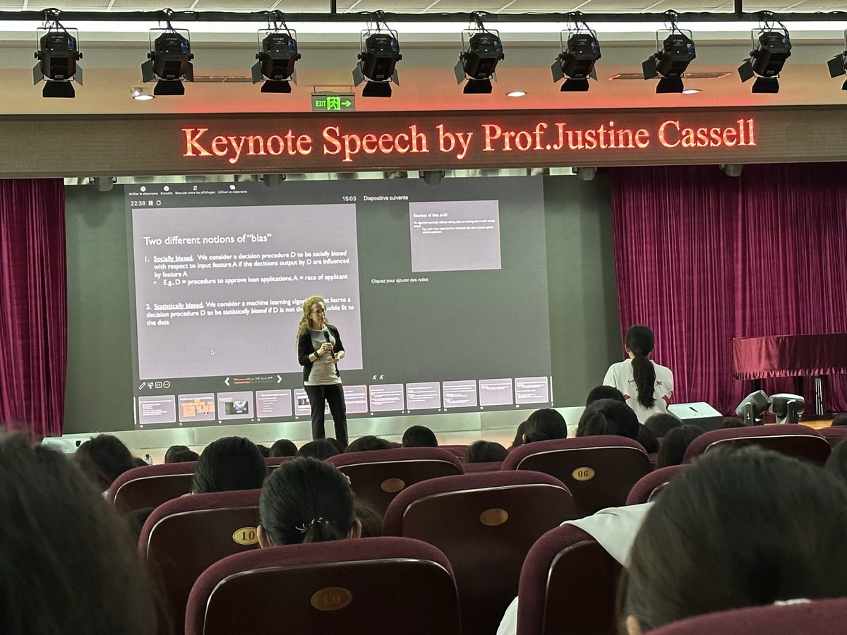 美国卡耐基梅隆大学卡塞尔教授访问人朝分实验学校