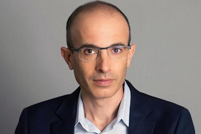 尤瓦尔•赫拉利