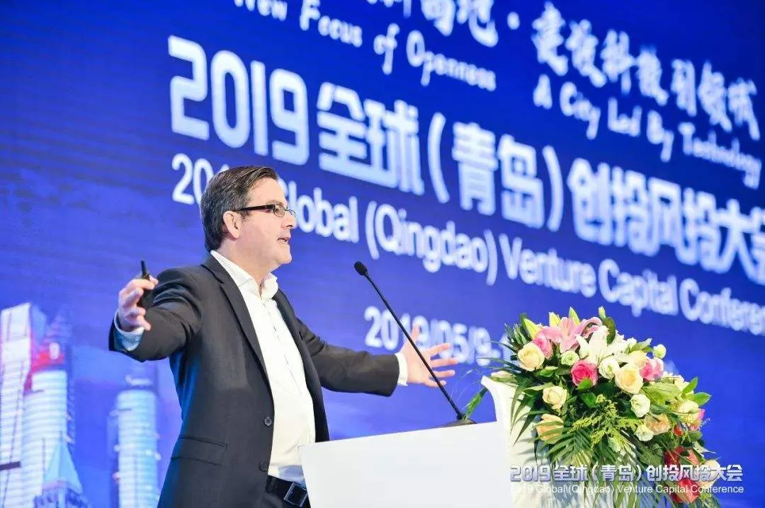 乔·韦曼：5G时代的客户价值与数字法则