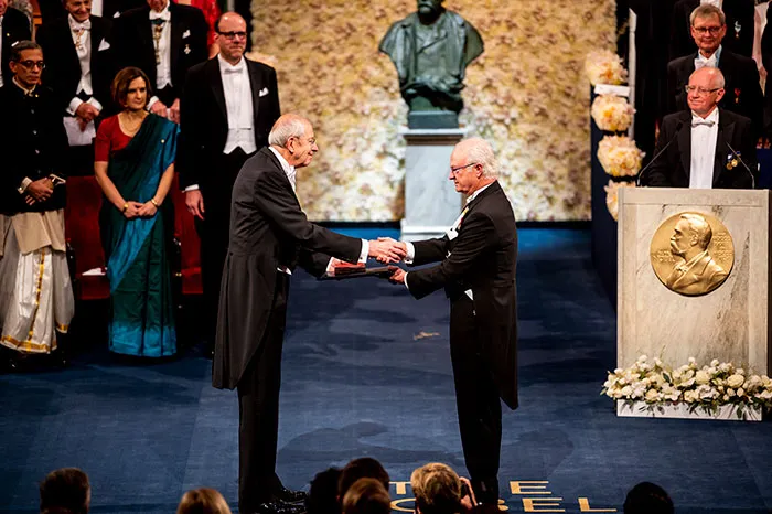 诺奖典礼庆祝他山石的5年诺奖情缘